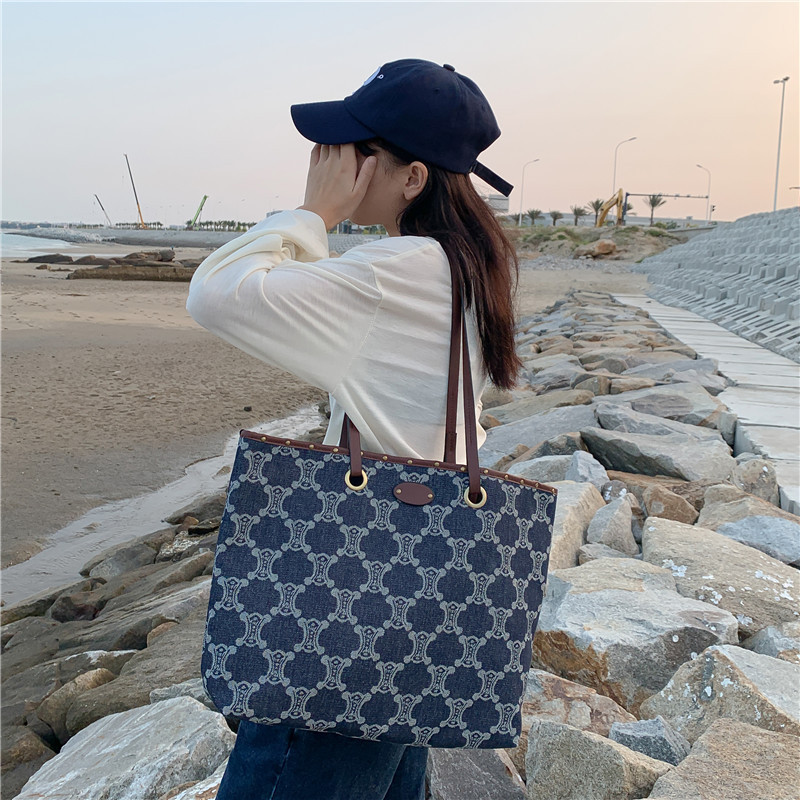 Girls' Denim Commuting Shoulder Bag  A28