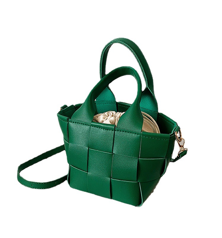 Retro Hand Basket Girl Bag A32