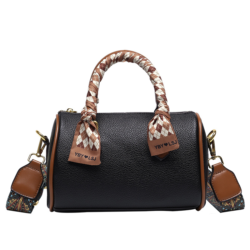 Vintage Pillow Bag A51