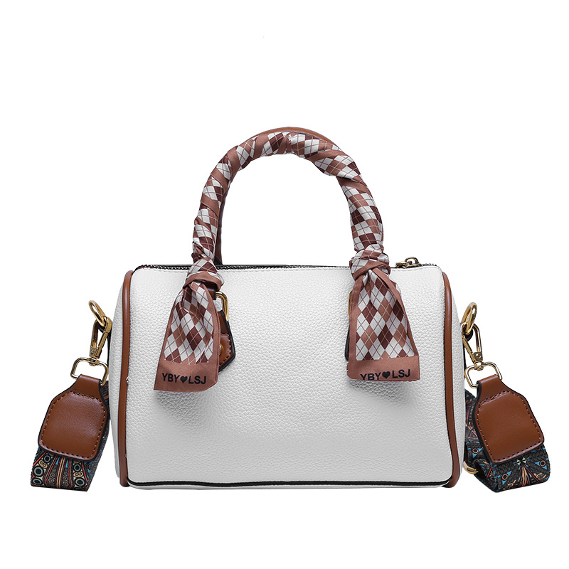 Vintage Pillow Bag A51