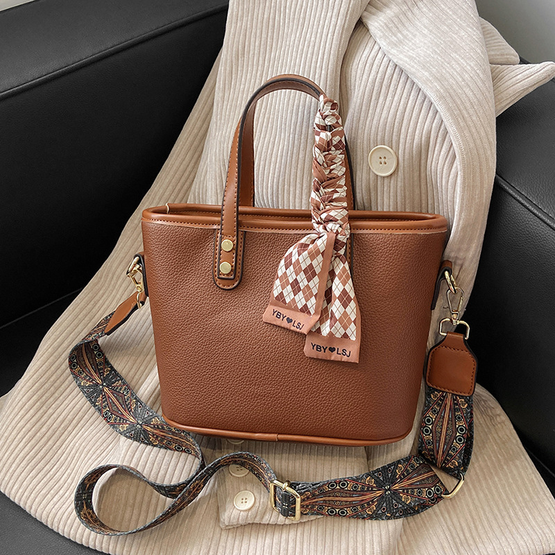 Women's Retro Ribbon Handbag A52