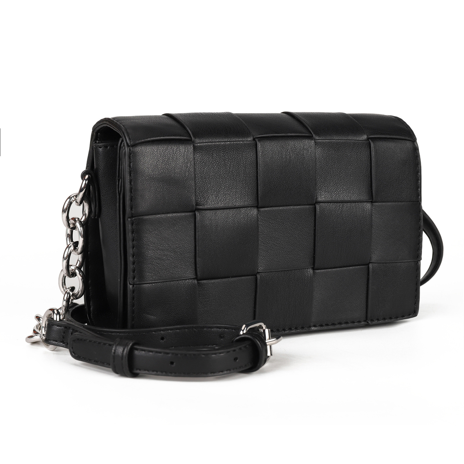 Braided Diagonal Chain Pillow Bag A82