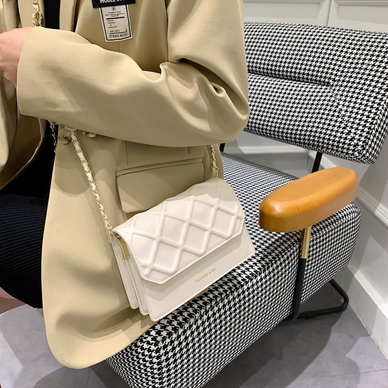 Fashion Trendy Small Square Bag A88