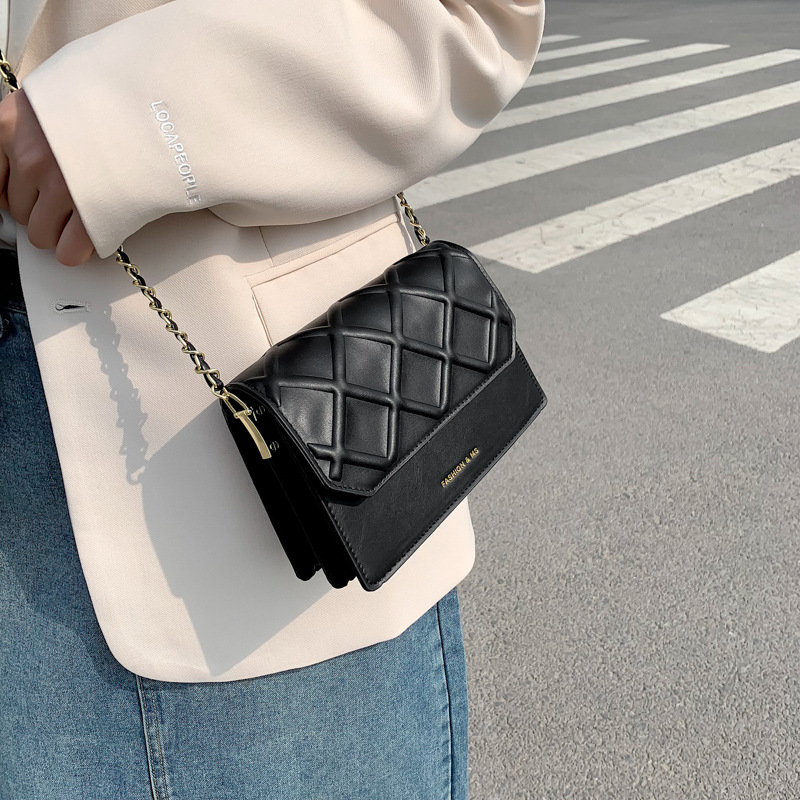 Fashion Trendy Small Square Bag A88