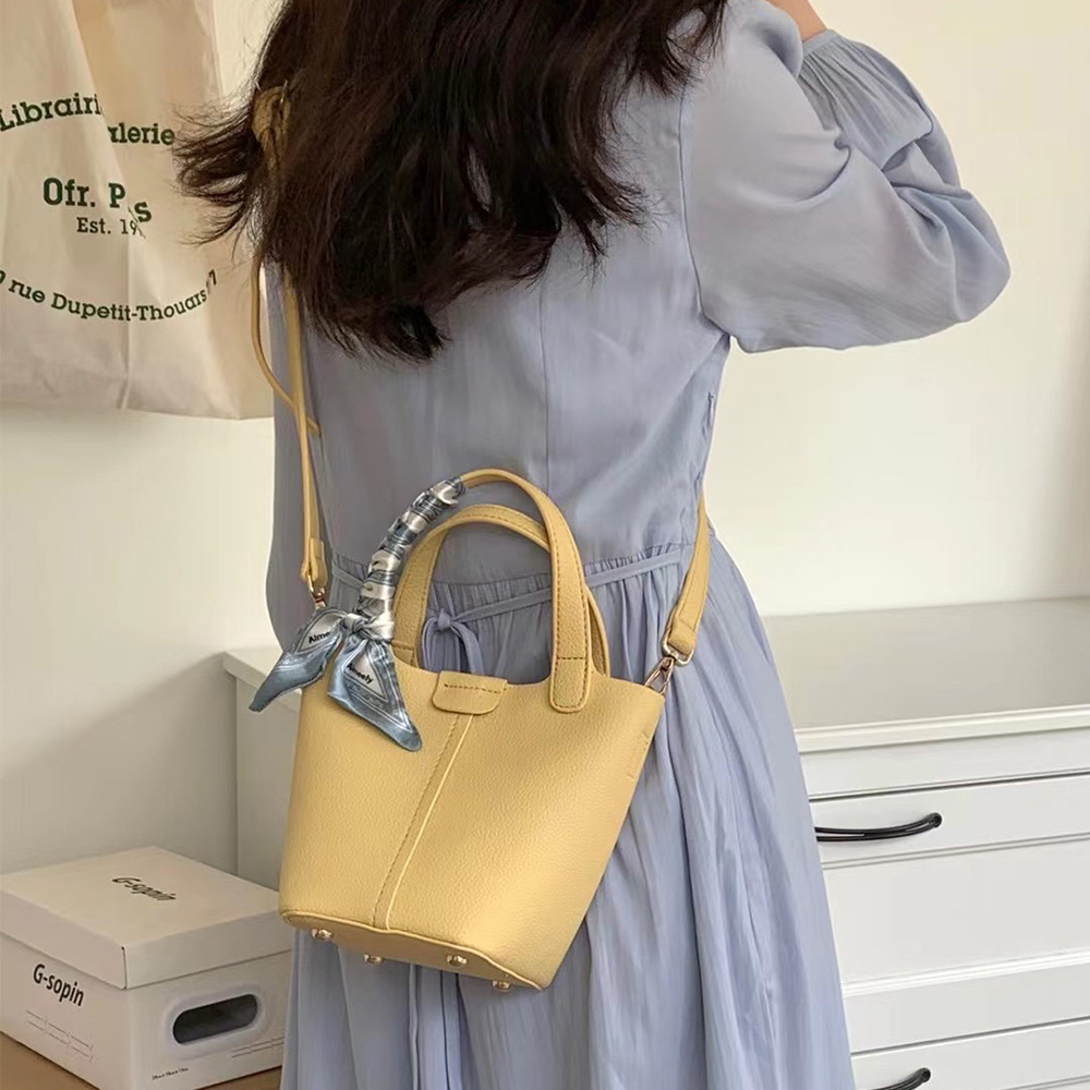 Portable Solid Color French Bucket Bag A68