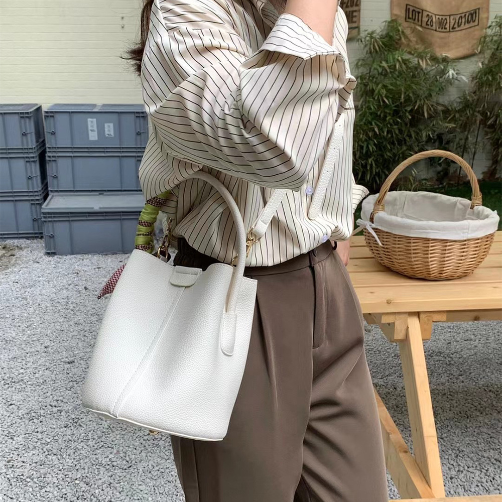 Women's Fashionable Trendy All-Match Crossbody Bag A87