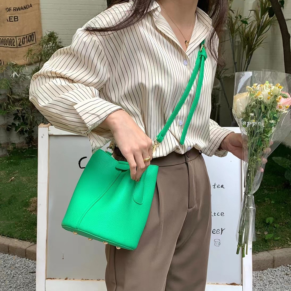 Women's Fashionable Trendy All-Match Crossbody Bag A87