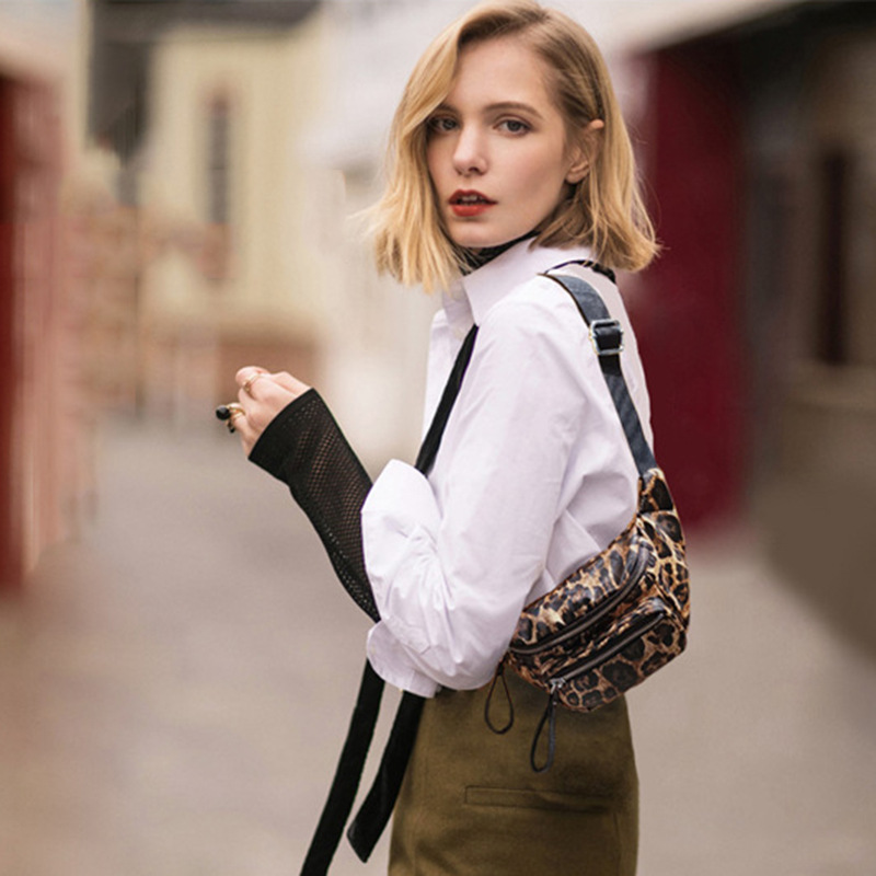 Leopard Unisex Belt Bag A98