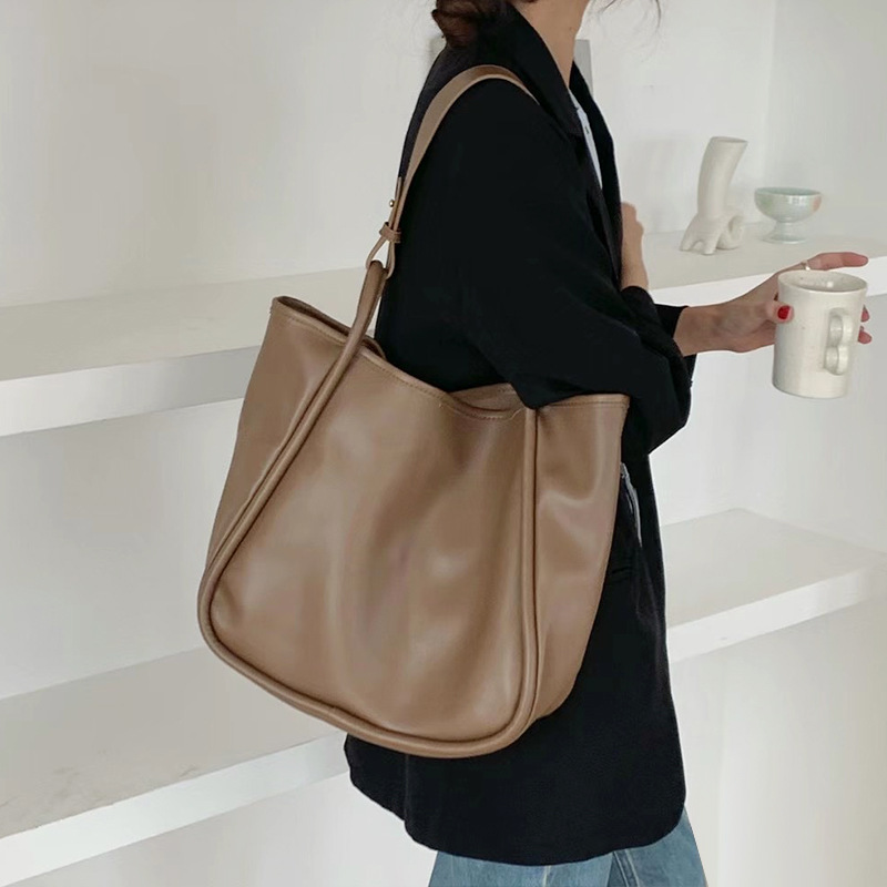 Drawstring Underarm Bag Commuter Shoulder Bag A50